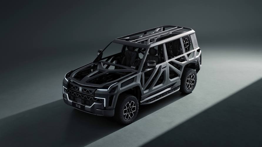 惠州182仰望U8硬派越野的科技魅力，国能汽车对传统燃油车市场的冲击